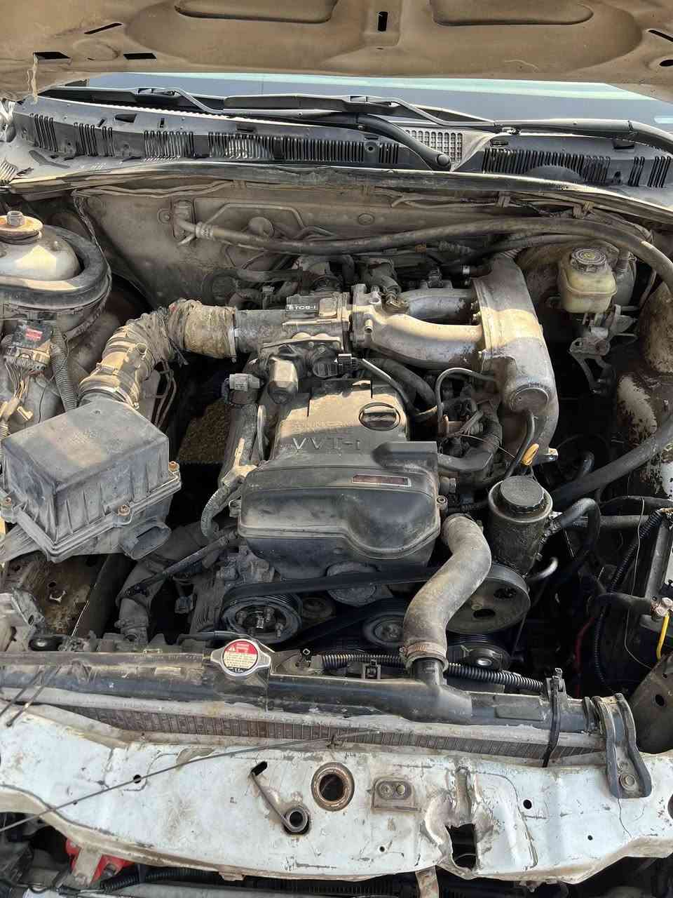 السلام عليكم كابرس الفين وسته رقم صدامي راعيها موجود السياره يرادلها ترتيب جانت متروكة شغاله وتمشي سعر 20ورقه وبي مجال المكان البصره ***********
