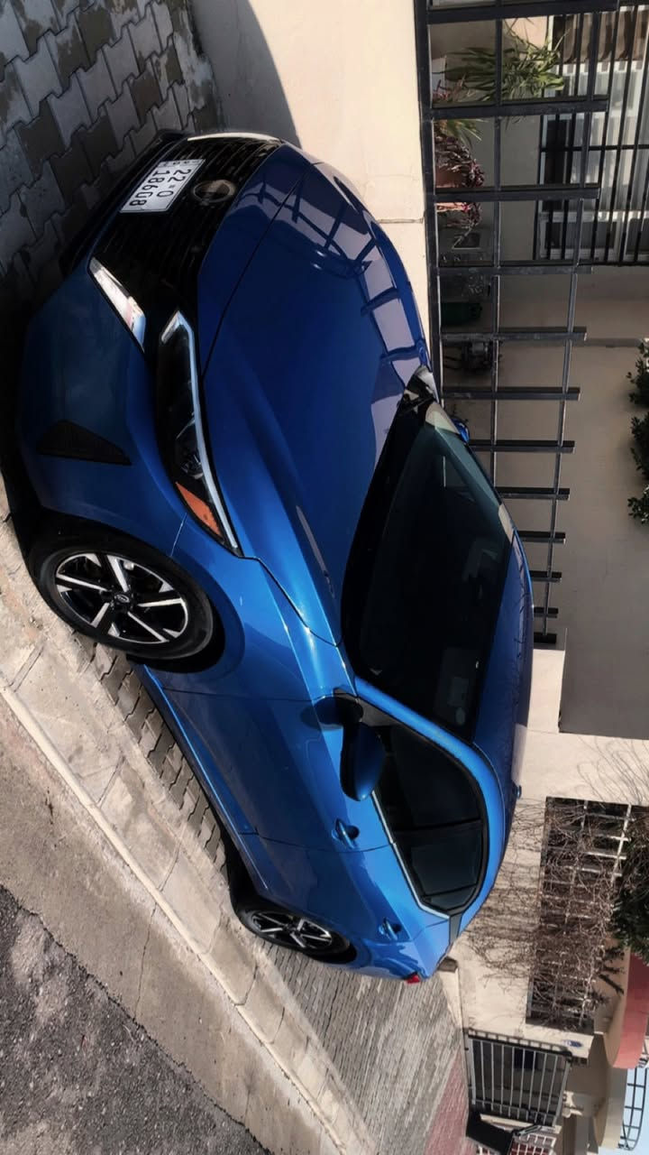 🚗 للبيع نيسان سينترا SV موديل 2024

🔹 المحرك: 2.0 لتر، 4 سلندر
🔹 القير: أوتوماتيك CVT
🔹 الدفع: أمامي (FWD)

المواصفات:

* تشغيل بصمة ودخول ذكي
* شاشة 8 إنج تدعم Apple CarPlay وAndroid Auto
* كاميرا خلفية
* مثبت سرعة ذكي
* تحذير مغادرة المسار
* مراقبة النقطة العمياء
* نظام فرملة طوارئ
* جنوط ألمنيوم
* مكيف ممتاز
* السيارة نظيفة جداً وما تحتاج أي صرف.

💰 السعر : تواصل خاص 
📍 الموقع: اربيل
📞 للتواصل: ***********
الضرر : 3 قطع 
امامي خلفي كبس
