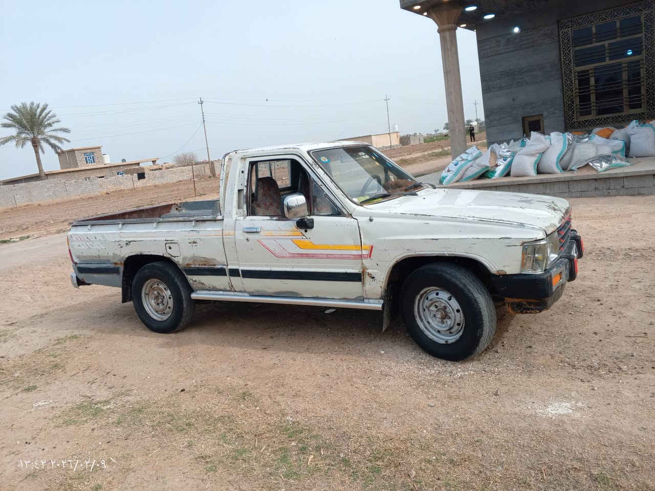 سلام عليكم ورحمه الله وبركاته اخوان موديل 87 الانبار سنوية جديده رقم جديد محرك كير  اكسن صدر مكفول السيارة بلادية بيها تلكيطات المكان ابي غريب خان ضاري الرضوانية الغربية اخوان اني مكلف بالنشر خابر صاحبها/***********
