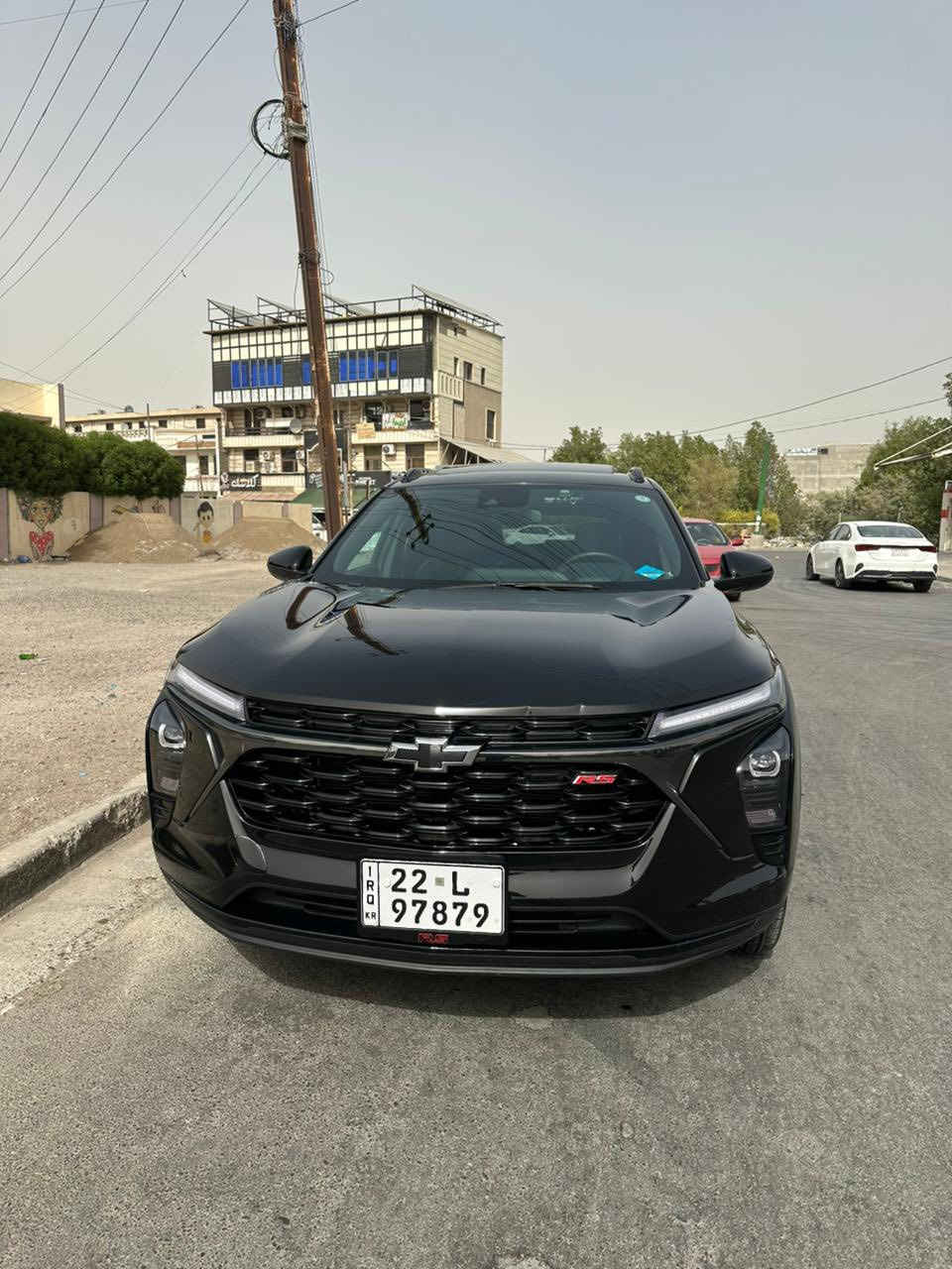 السلام عليكم للبيع شوفر تراكس 2RS فول مواصفات كلين تايتل كفاله عامه . بصمة تشغيل .بصمة ابواب .  تشغيل عن بعد . رادار امامي تفاعلي . هاند بريك بصمه . سلايد روف (فتحه) كشنات جلد .. ويل كبير .  ماشيه 14 الف كيلو متر . السعر 167 وبيها مجال السياره رقم اربيل بأسمي .. مكان السياره بغداد حي الجامعه . للاستفسار اكثر ***********
