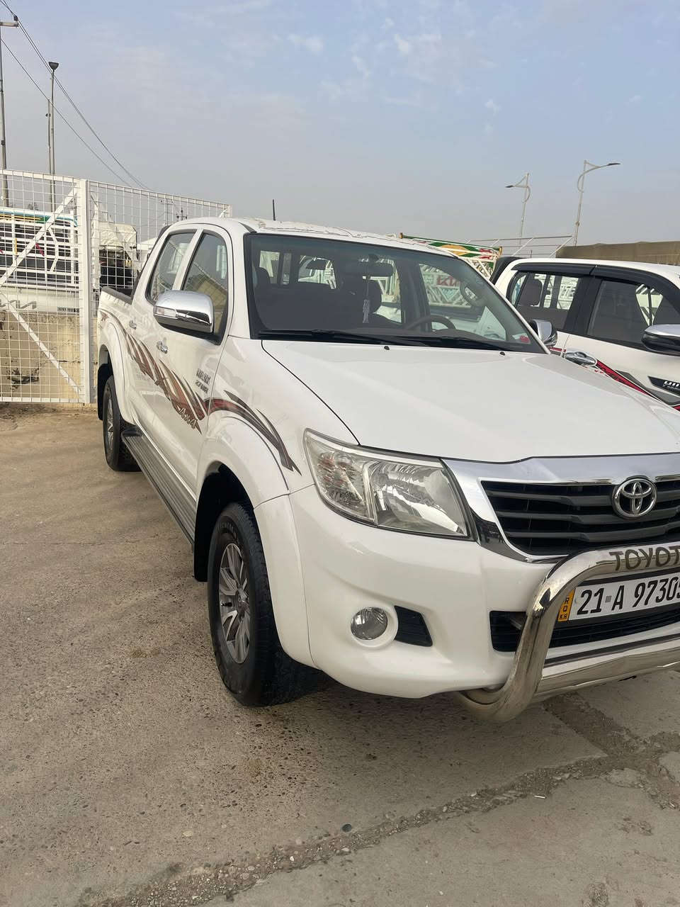 سلام عليكم اخوان
تويوتا هايلوكس فلاونزا للبيع 

دعاميه للدعاميه بشرط. سنويه بأسمي 

مجدد لل ٢٠٣٠

تخم تاير جديد 

صدر جديد 

محرك مابي اي صوت و ما مفتوح 

سياره زيرو مال شركة  سليمانية

ماشيه٢٢٠ الف حقيقي
فقط شبرين صبغ بي من الدوسه  

مكاني سليمانيه

***********
