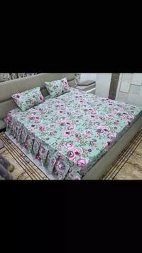 فرشات سرير  3 فرشات ب25 تجي فرشه مرتبه من جهتين كشكش مع وجه مخاد 2  يت...