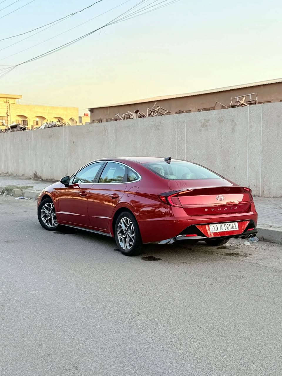 سوناتا سبورت 2023
رقم بغداد بسمي تسجيل جديد حره 
محرك 2500 تنفس طبيعي المرغوب
مواصفات/تشغيل عن بعود، رادار جوانب، تحديد مسار، رادار أمامي، توقيف ذاتي، ترحيب، شاشة تبريد، هيترات مقاعد
وبعد بيه هواي مواصفات
الحادث/ باب خلفي وقليل من الباب الأمامي و السونار وصور الحادث في المنشور 
بدون ايرباك وبدون ضرر داخلي 
للبيع  أو مراوس حسب القناعة
موبايل ***********
للجادين فقط النجف, العراق
