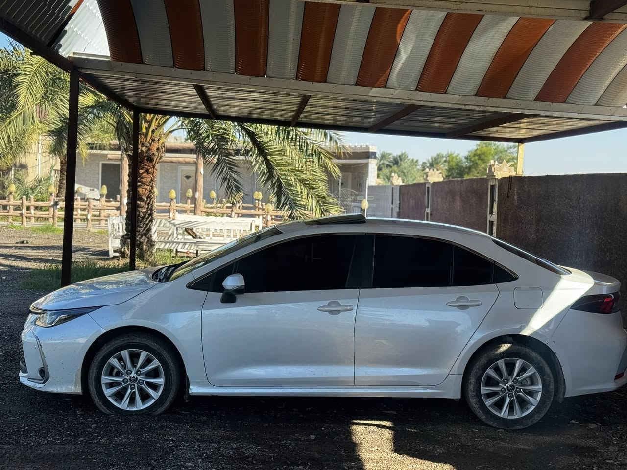 السلام عليكم كورولا ساز موديل 23 للبيع مكانين بارد للاستفسار :***********
