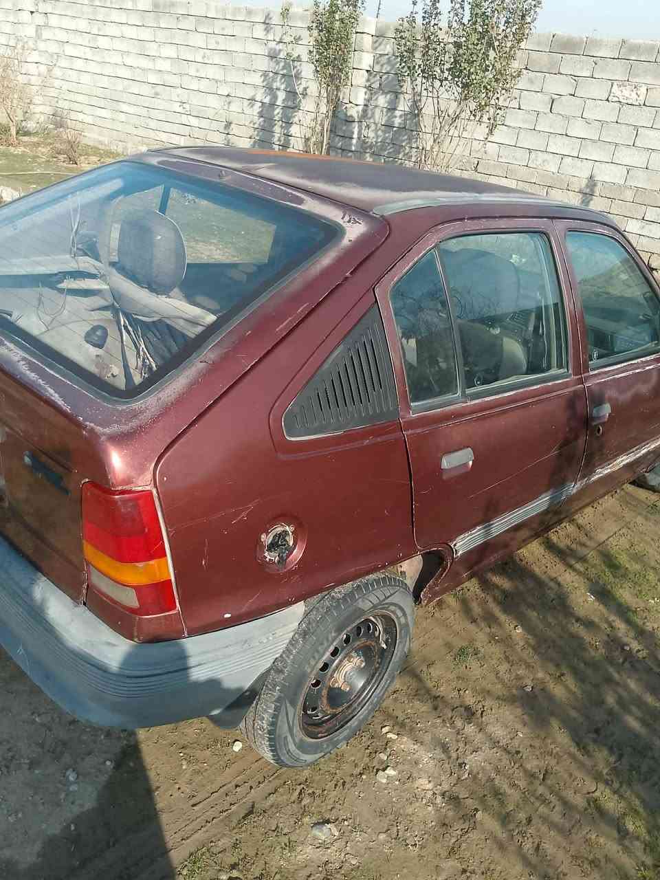 اوبل كاديت حجم 16محرك وكير وصدر كلو شرط سيارة طبه نكرة سلف وين ماتريد روح بيهه رقم  نينوي الماني شرط التحويل الشرعي متوفي بس ماعندو قاصرين اسيارة حلوة السعر 20ورقه ترهم مقدمه 10والباقي اقصاد ومراوس ترهم حسب القناعه الشراي يتصل على رقم الهاتف ***********الي موشراي يتخطه النشر رجا
