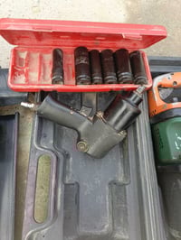 للبيع للاستفسار الاتصال على الرقم 07822117954عنوان تاجي قرب جسر دوار