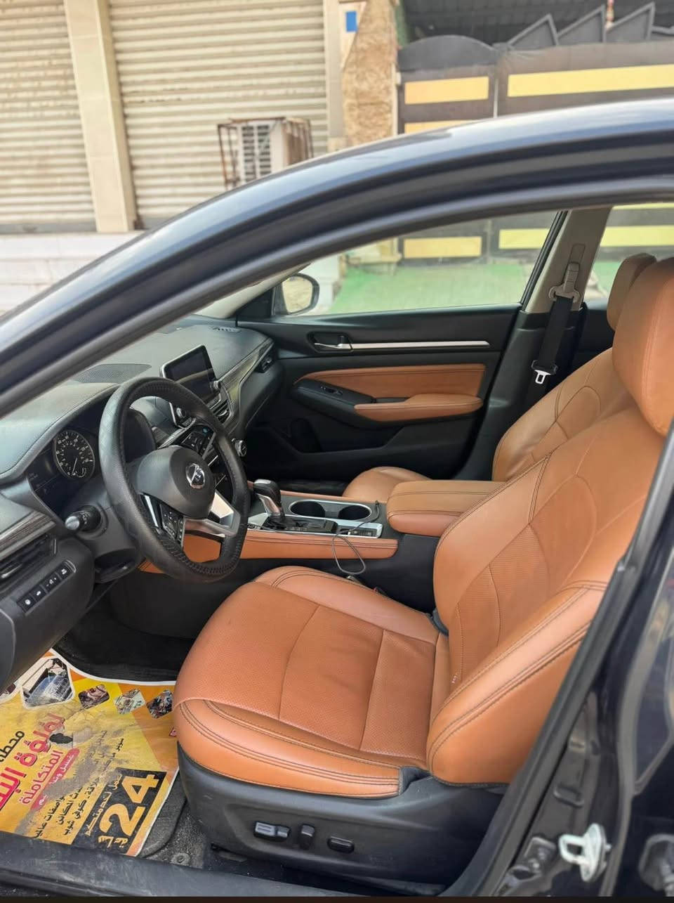 السلام عليكم نيسان للبيع او مراوس التيما موديل 2019 اعلى فئه sl فول مواصفات رادار امامي خلفي جانبي فتحه تبريد قطعتين تحديد مسار وبعد مواصفات رقم بصره حره تحويل ثاني يوم السعر  115وبيها مجال مكاني بصره *********** القرنة, البصرة
