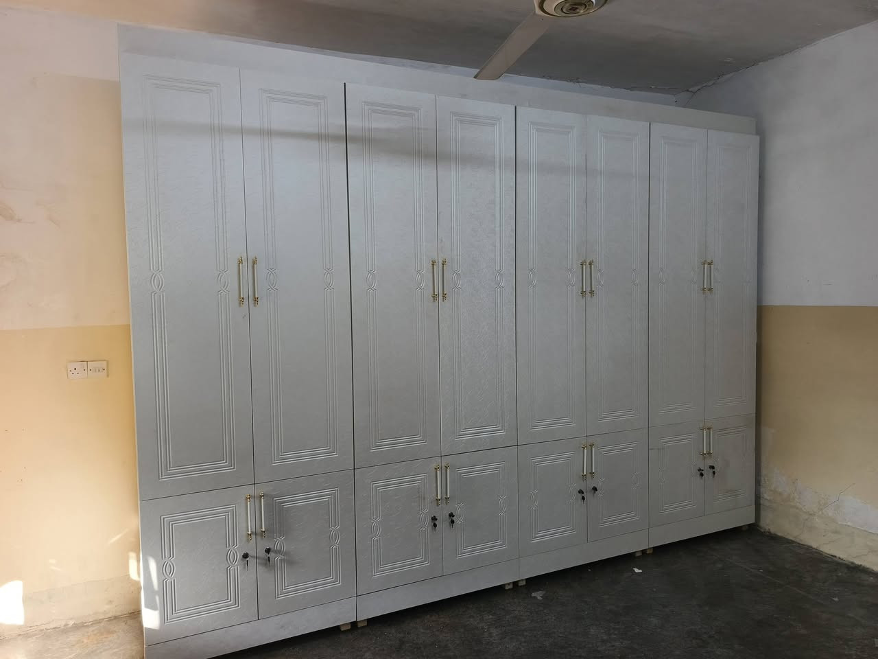 من داخل بيت الزبون ألف مبروك
***********
***********
