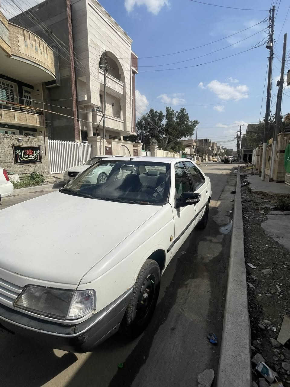 بيجو روى 2008 سنويه لل 2028 ماشية 103 الف حقيقي هزة بعدة جديدة ممنتهية تخم تاير جديد صدر امامي خلفي جديد سيارة طسة وتراي كلش ناعمة مكينة  لا تنقيص ولا تبخير كلهة جديده  منضومه تبريد جديدة شادهة كمبريسر وراديتر وفريز تبريدهة ثلج كهربائيات كلهة شغاله مابيهة ضربة بس ملكطة خياسات ومصبوغ على كدهن بهلال الجاملغ وبداية القمارة ومعروف البيجو كله يخيس شواصي مكفوله مابيهة اي نقص جاهزة مكاني بغداد الامين الثانية السعر 29 وبيهة مجال بسيط ما متواجد على النت بس اتصال 
***********
