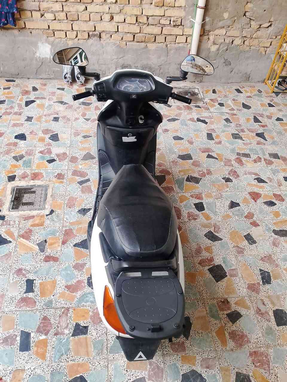 سبيسي ياباني مكينه ناعمه ماتنسمع شلعه ومعدل فول كفرات بلادي كابريتر بلادي الدراجه كله علئ وضع البلاد مفتوحه رايمر اول مره فقط مامتعوبه ابد مكاني كوت داموك شراي يتصل وبخدمته ***********
