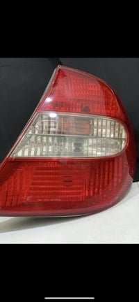 للبيع زوج بك لايت كامري 2004/2003  تيوتا اصلي تفصيخ  مكاني بغداد سعر 3...