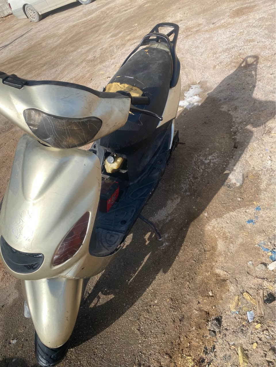 سلام عليكم لكزز ١٢٠ دراجه كلشي شغال مفتوح مره وحده دكه هندر كهربايات كامله دراجه ما بيها نقص مكان بصره رايده ٢٠٠وبيها مجال فقط وتساب *********** 
واتساب واتصال *********** البصرة, العراق
