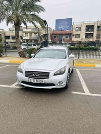 انفنتي M37 موديل 2013 السيارة معروفة بمواصفات ومناقصها شيء كلشي يشتغل ...