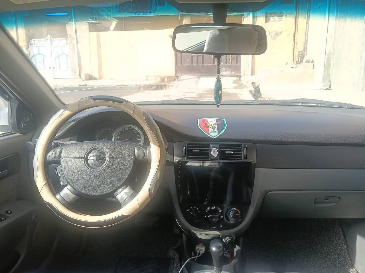 السلام عليكم 
اوبترا 2012 الشركه العامه للسيارات

محرك كير كفاله 

تبريد تدفئه كله جاهز 

رقم بغداد انكليزي بأسمي 

*********** 

سيارة مال جناي سعرها 80 وبيها مجال
