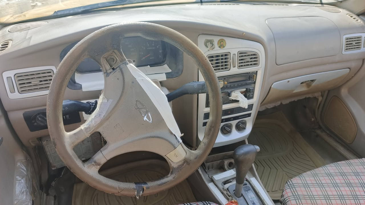 السلام عليكم شيري كوين 2010 مكينه جير بيكاتشو 1600 سنويه منتهيه بال 25 تخم تاير سعره 11 وبيها مجال مكاني بصره قبله***********
