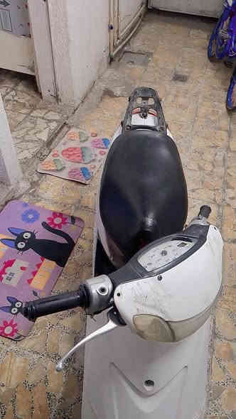 دراجة سرعة 60 عصفورة مكينة ناعمة محرك ما مفتوح كهربائيات كاملة اشاير هورن سلف كاملة دراجة نضيفة مكاني سعر 350بيهة مجال مكاني مدينة صدر رقمي ***********
