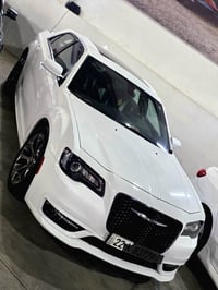 كرايسلر 300C • ٢٠١٨ • بدون صبغ