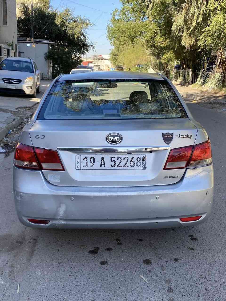 سلام عليكم
بيوايدي    G3  
مديل. 2016.  باسمي
رقمهه كربلة 
سيارة جاهزه و حلوة   و بدون حادث 
فقط ( جاملغ و باب خلف لسائق و خشم لبنيد صبغ ) فقط ولباقي كله مكفول   سعر 55 
***********   مكاني بغداد
