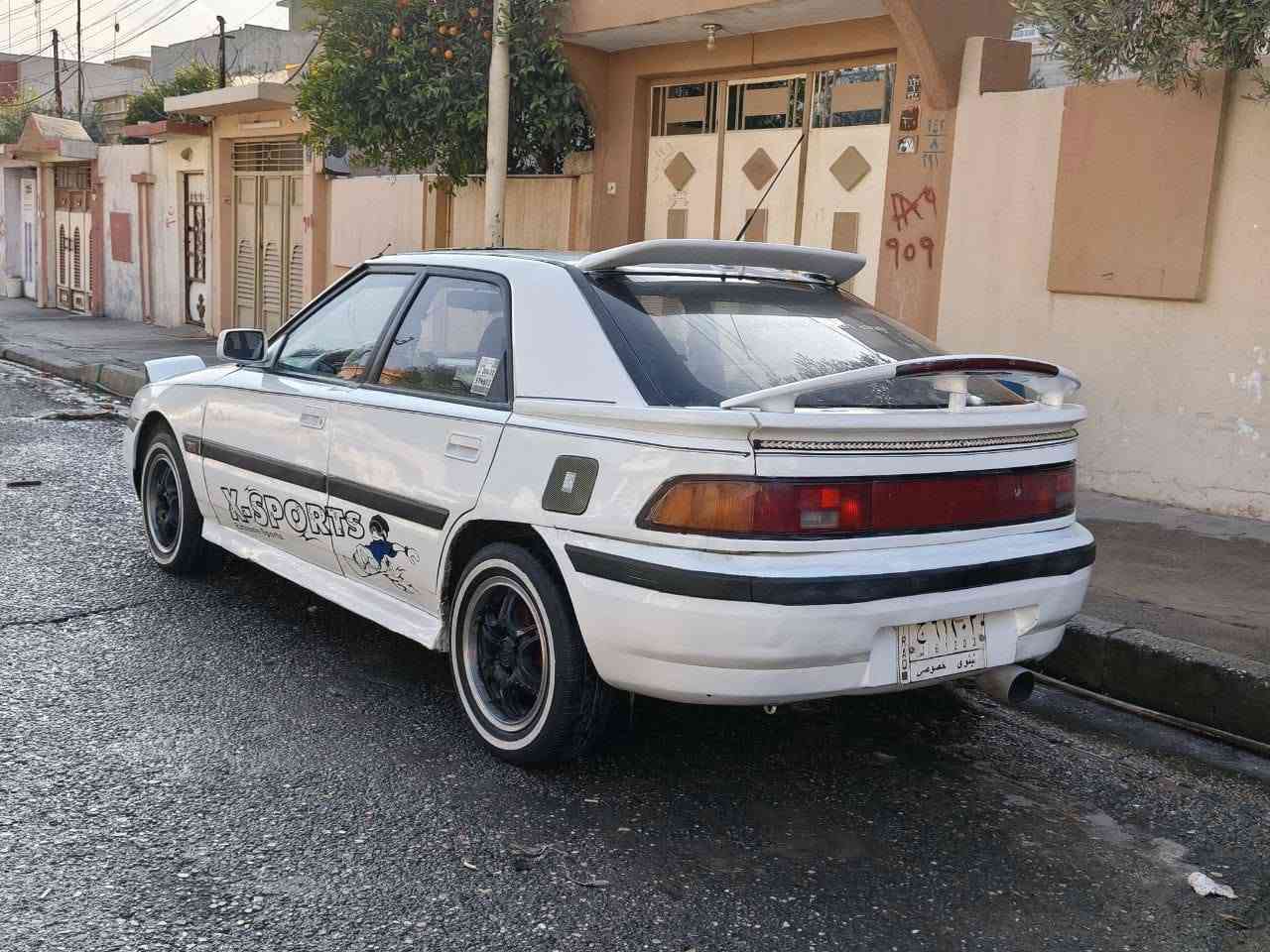 السلام عليكم مازده حجم 323 للبيع موديل 1991 رقم ألماني شرط التحويل كوبون بانزين بيها لايت زننون شاشا جامات كهرب سلايت كهرب سنتر لوك وبور ستيرنها مي وتبريد اصل منضومه كامله بيها بس يعوزها كمبريسر سعر ٢٨  رقم بي واتساب ***********
