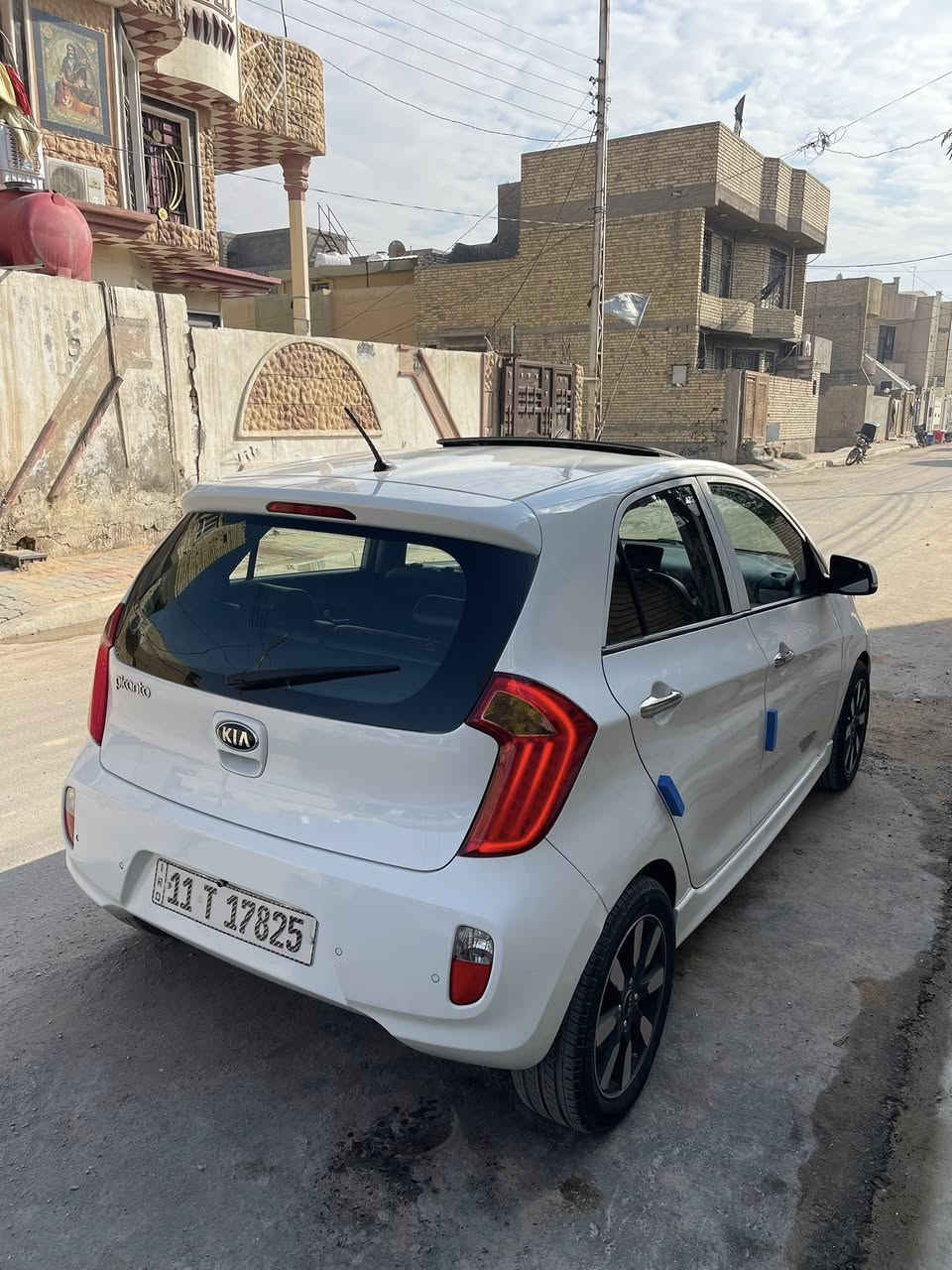 سلام عليكم
كيا بيكانتو موديل 2015 رقم بغداد دولي رقم وسنويه وهزه جديده   شرط التحويل فول مواصفات اعلى فئه مكفوله كفاله عامه شرط الفحص وسونار موجود  
موصفاتها 
(فتحه سقف ، بصمه  دخول ذكي ، جلد ، مكينه حجم الكبير ، داخل لونين ، شاشه كبيره ، كامرات محيطيه ، حساسات اصطفاف خلفيه ، تبريد شاشه ، ، اشاير بالمري ، ويل كروم 15 ، لد خلفي امامي ،تحكم ستيرن ، دوسات بلاستك سبورت) 
غراض الشركه ما مستعمله وبصمه اضافيه جديده 
السعر 102$ 
الموقع كربلاء شارع المحافظ نصيف الخطابي 
للاستفسار 
*********** واتس 
*********** 
م. محمد الجشعمي
