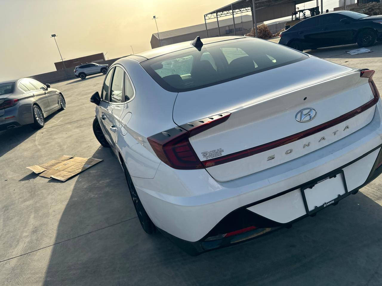 السلام عليكم
سوناتا 2023 أميريكي 1على1 فول مواصفات
رقم واسط معوقين
سياره مصلحه وكامله ما بيه أي نقص
1 بنوراما
2 محرك 2500
3 بصمه تشغيل+ البواب بصمه + تشغيل عن بعد
4 كشنات كهرباء
5 تدفئة كشنات
6 لد امامي نهاري
7 لايت زينون
8 شاشة كبيرة بلادية
9 كامرا خلفيه دوارة
10 مانع تصادم امامي خلفي 
11 قياده اليه تحديد مسار
12 سايد بريك دكمة
13 كير بيانو
14 جي بي إس
15 تحكم ستيرن فول ومثبت سرعة
16 رادار بالمري 
17 تبريد قطعتين
18 إشارة بالمري
19 ماشية 54
بعد بيه هواي مواصفات
السعر 197 ورقه وبيه مجال
العنوان / كوت ناحية شيخ سعد
رقم الهاتف/ ***********
