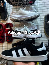 أحذية رياضية • مستخدمه للقياس • النزيزه