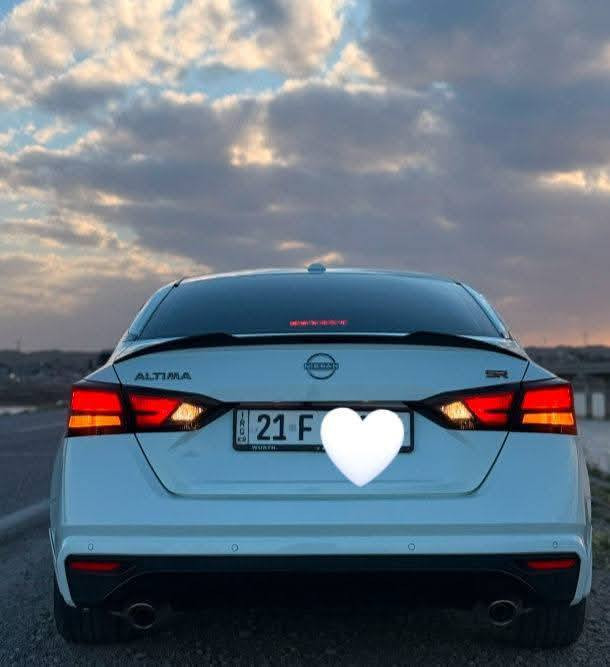 سلام عليكم
للبيع نيسان التيما SR. 
موديل 2024
رقم سليمانيه
سنويه وارقام وكله جديد 

موصفات SR 
فوال ما عده الفتحه  
بصمه 
تشغيل عن بعد 
بصمة أبواب وصندوق 
شاشه جبير 
كامره خلفي 
كامره دوار 
كشنات اماني كهرباء 
كشن هيتر 
رادار امامي 
رادار خلفي 
رادار جانبي 
حساس خلفيه 
تحكم استيرن 
لد امامي نهاري 
ويل كروم حجم 18

حادث / كلين كفاله من الصبغ وتبديل  بارد مكانين فقط 
 
// ***********
مكان سياره ديالى
