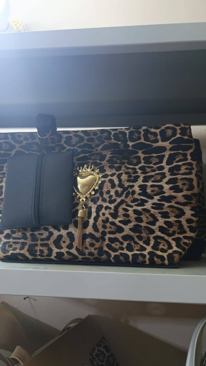 جنط للبيع تصفيه محل وبسعر 5 الف فقط ويوجد توصيل لكل المحافظات


**إذا كنت صاحب هذا الإعلان وتريد حذفه لأي سبب، رجاءا أرسل رسالة إلى الدعم الفني**