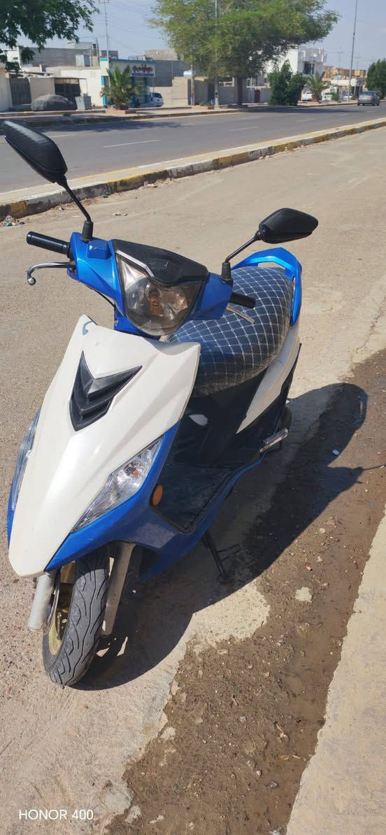 ماطور هاوجي رص كشرة نضيف بس لمحرك تعبان سعره 350 وبي مجال عنوان رمادي شارع 60


**إذا كنت صاحب هذا الإعلان وتريد حذفه لأي سبب، رجاءا أرسل رسالة إلى الدعم الفني**