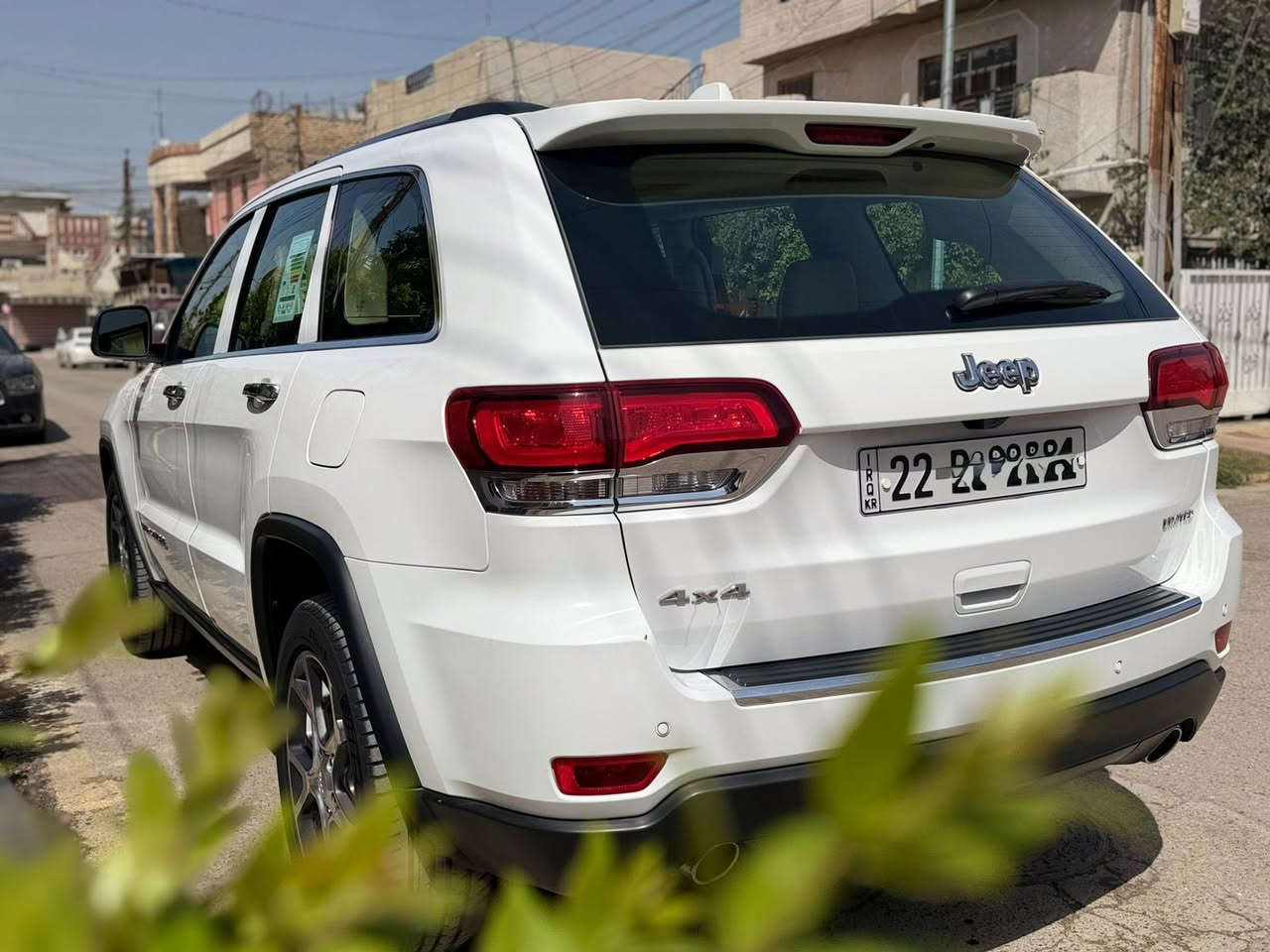 اللهم صل على محمد وال محمد
بيع فقط ونقدا 
للبيع جيب لمتد بلاس وكاله هارلم خليجي ع ايدي من شركه ماخذها زيرو بوقتها 2020 وضليت محافظ عليها عندي وعلى ايد وحده 
ماشيه 30 الف حقيقي ع ايدي  سنويه جديده رقم دولي جديد بسمي شخصيا اربيل  
مواصفات ٣ شاشات كراسي كهرباء كامرا خلفيه حساسات اماميه وخلفيه رادارات جانبيه شاشه وسطيه كبيره لد امامي بنراما تبريد بيانو مري شفط اشاير بالمري داخل صاج وبعد بيهه هواي مواصفات معروفه مواصفاتهه محرك حجم ٣٦٠٠ سياره ع وضع شركه 
جديده جدا كفاله عامه من ضربه وصبغ وتبديل وبارد سياره وضع الشركه 
ونضيفه جدا احلى من صور سبير منازل كتلوكات الشركه بيهه سماعات الخلفيه ممفتوحات هنه والارضيات للاستفسار 
***********
مكاني بغداد 
الشراي يتصل ويدلل
