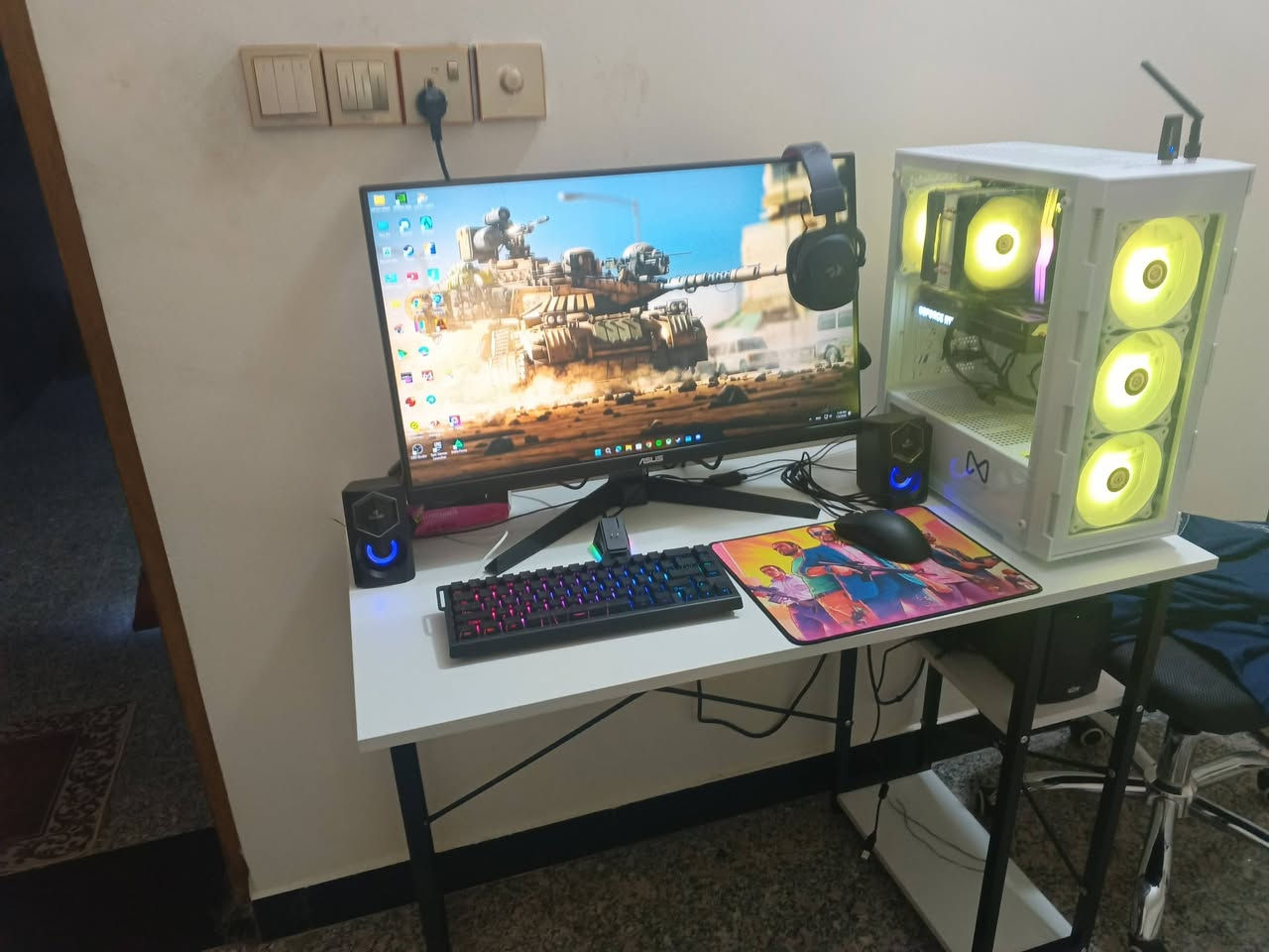 Pc لبيع
مواصفات
عندي pc لبيع هاي مواصفاته شكد سعر
M.2 1TB 
RAM16GB 3600 MHZ
GEFORCE RTX 4060TI
i7-12700F 2100 MHZ 12 CORES ' 20 LOGICAL PROCESSOR 
PRO B760M-E DDR4 (MS-7D48) 
POWER SUPPLY 750W
CASE WHITE MNTOB 4FAN RGB
CPU AIR COOLER RGB FUSION MN-2000
وشاشه حجم 27 180ZHوبيها كسر سرعه 240ZH
كيبورد اتاك جارك x68
ماوس اتاك جارك x11 
سماعه رد دراكون ZEUSPro
مز طول 100وعرض 50
كلها 1950
مكان بغداد حي الجهاد حي الحسين 
الاستفسار واتساب ***********
