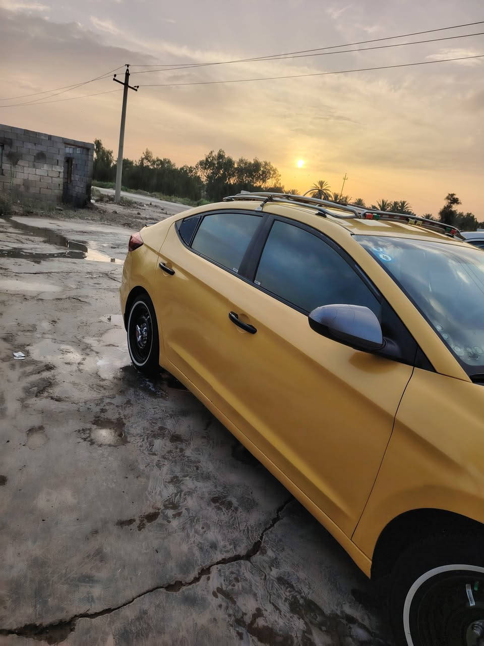 السلام عليكم الانترا موديل 2019 رقم بغداد انكليزي  السياره نص فول  جاهزه تخم تاير تبريد صدر مكينه كير هيئه غرامات مصفره  تحويل مباشر باسمي سنويه 2031 السونار معه المنشور شوف واقتنع وخابر سعره132$ وبيه مجال   عنواني بابل جبله  📞اتصل ***********
