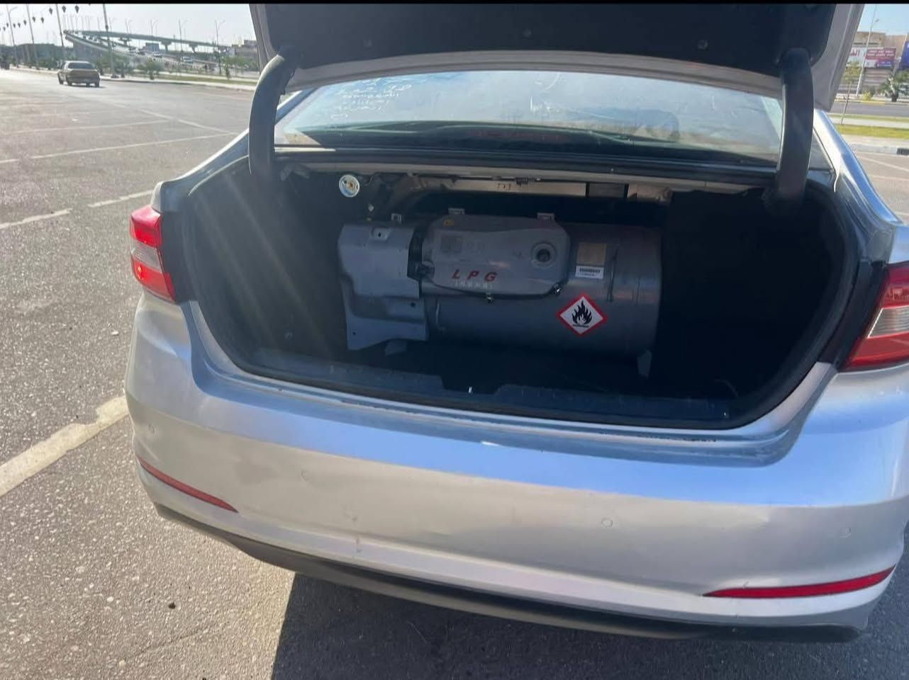 السلام عليكم ورحمة اللّٰه وبركاتة كارتون وزيرو
سوناتا طك فلين موديل 2017 اصل غااز خط واحد ادوات متوئمة ع الشاصي طبق الاصل مكينه دوش 2000 كارتون السياره فول نضافه اذا بيها نقص برغي ينزل من سعرها بعدها بدهن كوريا
*كصة جنطة شغل درجة اولى باجات 
*دخول جديد
* متومة اربيل انكليزي شرط الحاسبة
*سنوية ام الفسفوره شرط اصليه
#بصمة تحكم كامل +سويج احتياط
#مواصفات
*تحكم مري كهربائي +مري شفط
#غاز غاز اصل انسه الصرف شعله فول
* تبريد ثلج
# مانع انزلاق
*السيارة جاهزة وبدون اي نقص كاملة على 24 حباية تستلم بدون اي نقص اذا بيها نقص
* سيارة احلى من الصور وشغلها مضبوط بالاصوليات
#كير مكينة تبريد تدفئة حدادية دواخل كهربائيات كلشي جاهز
شرط 200 امشي بيها
* مكان السيارة البصرة
رقم *********** السعر 58 وبيه مجال شي قليل
