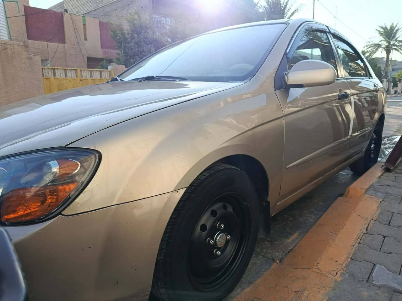 السلام عليكم للبيع كيا سبكترا 2009 سيارة جاهزه اوتماتيك كير ومحرك خير من الله تخم تاير جديد 
العنوان / ديالى بعقوبة
السعر 78 وبيها مجال 
مامتواجد فيس 
للاستفسار الاتصال / ***********
