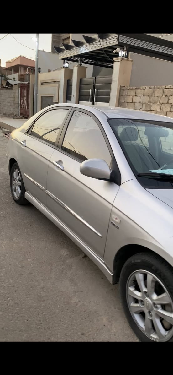 السلام عليكم
كيا سيراتو 2008
بدون ضرر فقط بيها بارد بـ جاملغ اليمين الامامي
ماشيه 170 
تحكمات مري
يدات نيكل
كشنات تدفئه
سياره حلوه وكاعده وكامله
سعرها 95
***********

