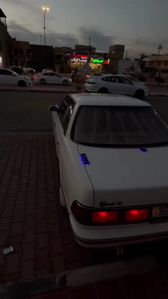 مارك عضم أصولي مكفول من كصه وضرب قوي حدادي جديد وره وكدام تايرات اخو جديد مكاني نجف حي زهراء رقم تلفوني ***********
