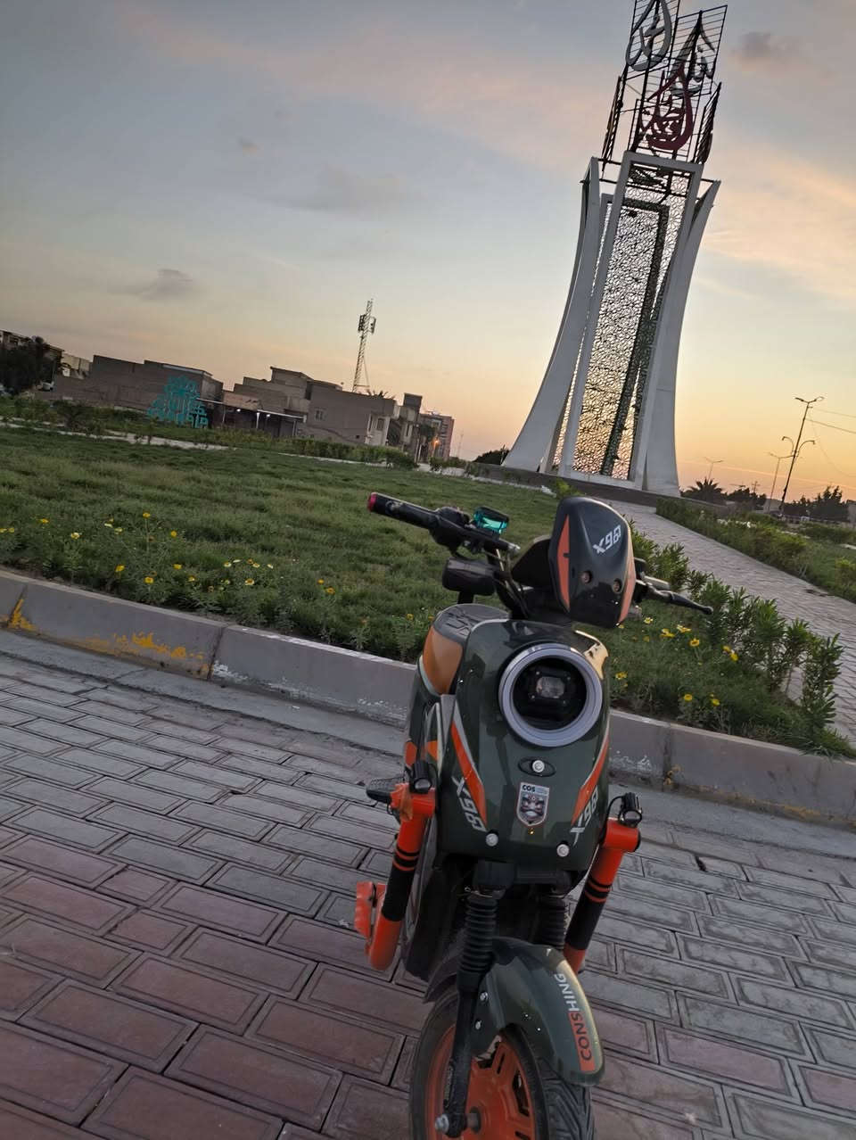 باسكل شحن نوع x900 نضافه 90 بالميه السعر 400 وبي مجال
***********
