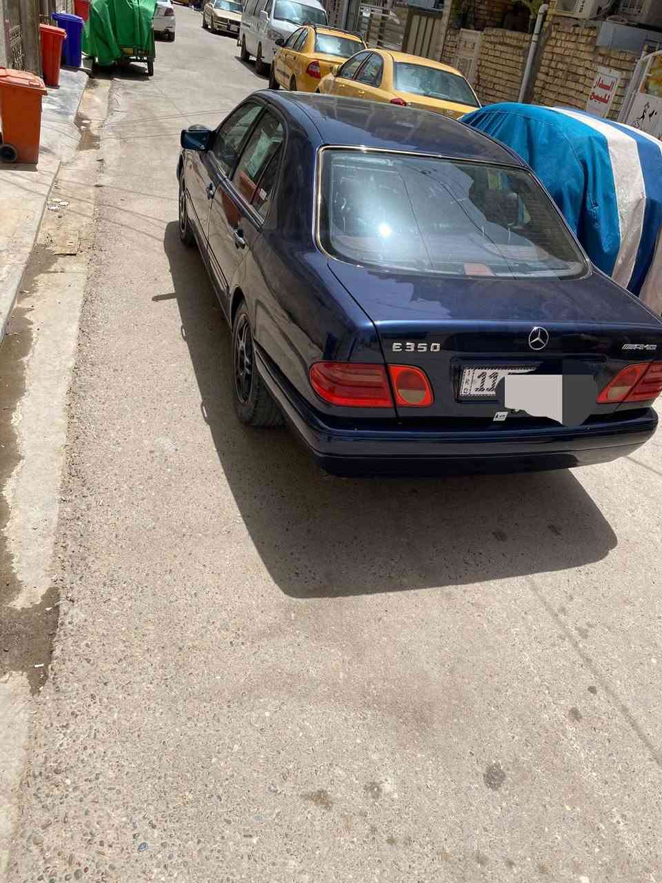 سلام عليكم مارسيدس ام عيون موديل 1996 محرك300 السعر75وبيها مجال قليل حق الجيه ***********سنوية جديدة ورقم جديد مكان السيارة بغداد الشعب
