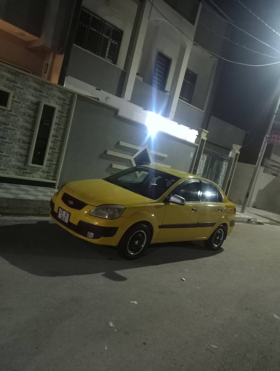 للبيع او مراوس بخصوصي
⭕️كيا ريو  وارد خليجي ٢٠٠٧ بدون اي ضرر شرط 
كير محرك 16 اصلي شرط 
بدون نفخ بدون صرف
تبريد +تدفئه شغال
ضخم تايرات +ادرام شفت +قوايش بدايت رمضان بدلتهم
سيارة حلوة وكاعدة ربع ماتصرف عليها بوجهك عالشارع 
رقم ميسان مميز جديد غرامة صفر هيئة صفر  شرط التحويل  سنويه الا ٢٠٢٨ 
السعر ٨٢ وبيها مجال 
للاستفسار ***********
***********
