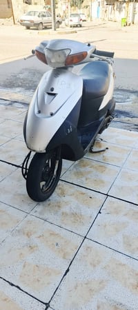 دراجه ساسوكي للبيع ادراجه كله شغاله دراجه مفتوحه مره وحده فقط اوراق بس...