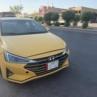 النترا 2019 باسمي صور الحادث ويه الصور سياره مابيه اي نقص السعر 112 وب...