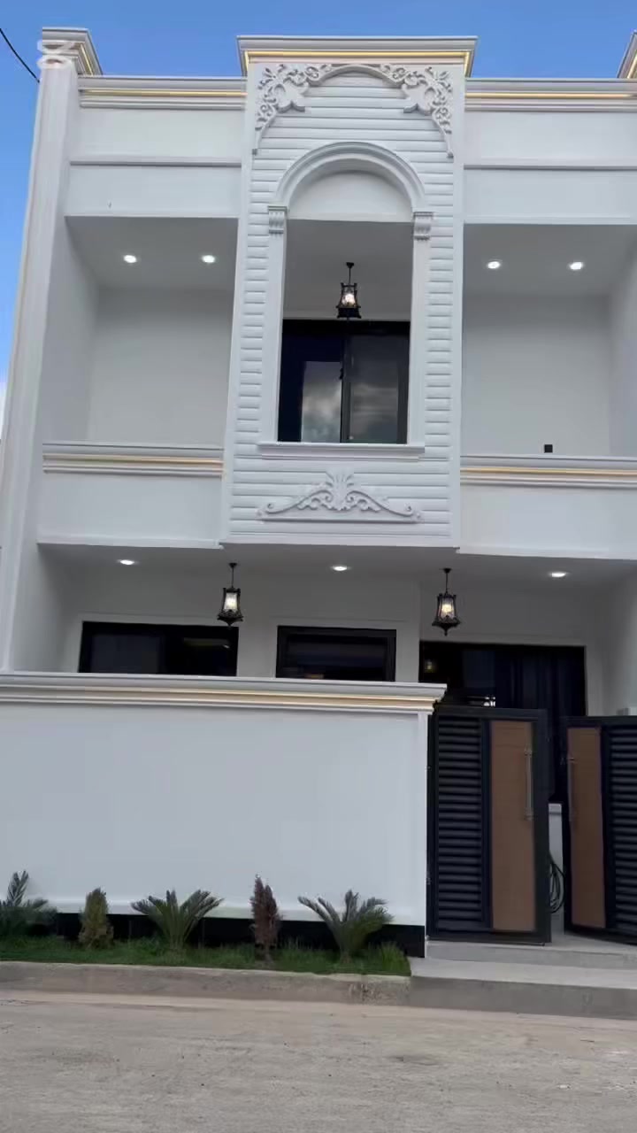 دار للبيع
100م 
واجهه 6.25
النزال 16

العنوان:📍.   بغداد الدورة حي دجلة الزراعي 

الاستفسار. 📞***********
