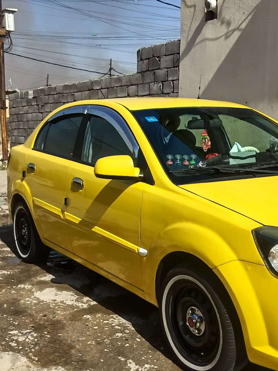 سلام وعليكم كيه ريو تكسي 2010 السيارة مدعومه بجم طخه الشاصي بسس لا كص ولا متاذي جثير الشصي رقم السياره انبار بسمي هزه جديده كاربون بيه تبريد شغال مكينه كل ما ابدل دهن يطلع عندي نقص نص لتر السيار حلوه وكعدته مر تبه طالب عليه 75وبيه مجال بصيط رقم واتساب بسس ***********
