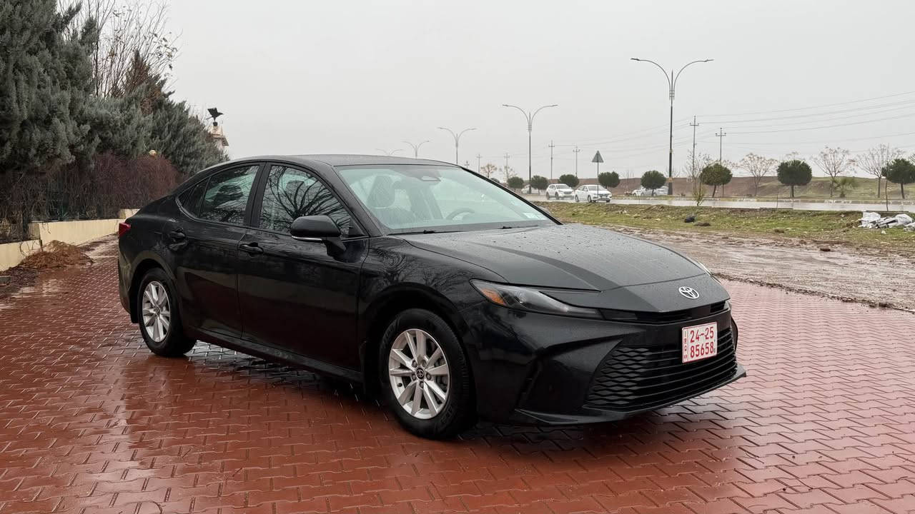 بو فروتن
تويوتا كامري موديل 2025 
هايبريد+بنزين
صبغ جملغ+دةركة
 مواصفات LE
 شاشة كاميرة تحكم ستيرن
 رادار بيش و باش
 لايت زينو
 موبايل شحن
 ريفه جوون
 2000 مايل
سعر 225ورقة و مجال
  *********** Singapore
