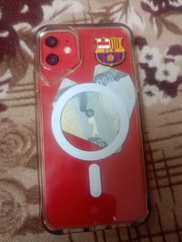 آيفون ١١ عادي • ١٢٨ • فيس ايدي شغال