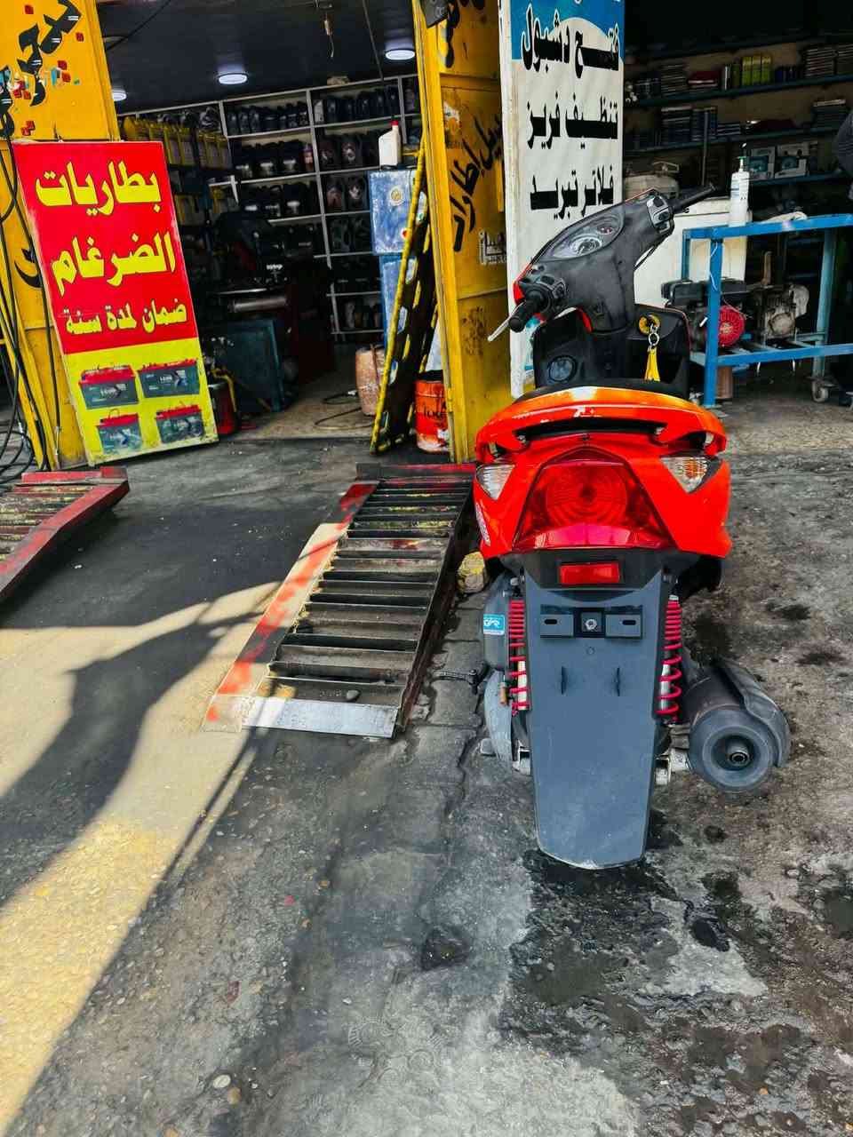 دراجه للبيع ثعلب دراجه خير من الله تخبل بلاديه السعر 650 وبيهه مجال بغداد الحريه 
***********
