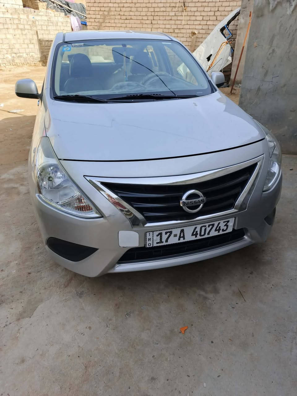 السلام عليكم نيسان صني موديل 2022  لون سلفري رقم مثنئ انكليزي السياره دوشمه كامله للسياره تخم تايرات ابو الخطه ادامه للمكينه تبريد ثلج السياره اخت الزيرو  ماشيه 100 الف  حادثها جداً بسيط  قطعتين جاملغ امامي معوقين سنتين تصير حره اللاستفسار  علئ الرقم***********
