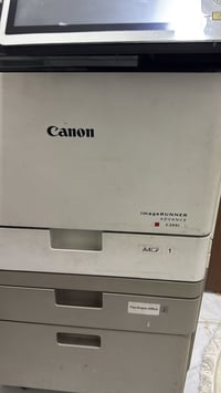 طابعة • حالة ممتازة • استخدام خفيف