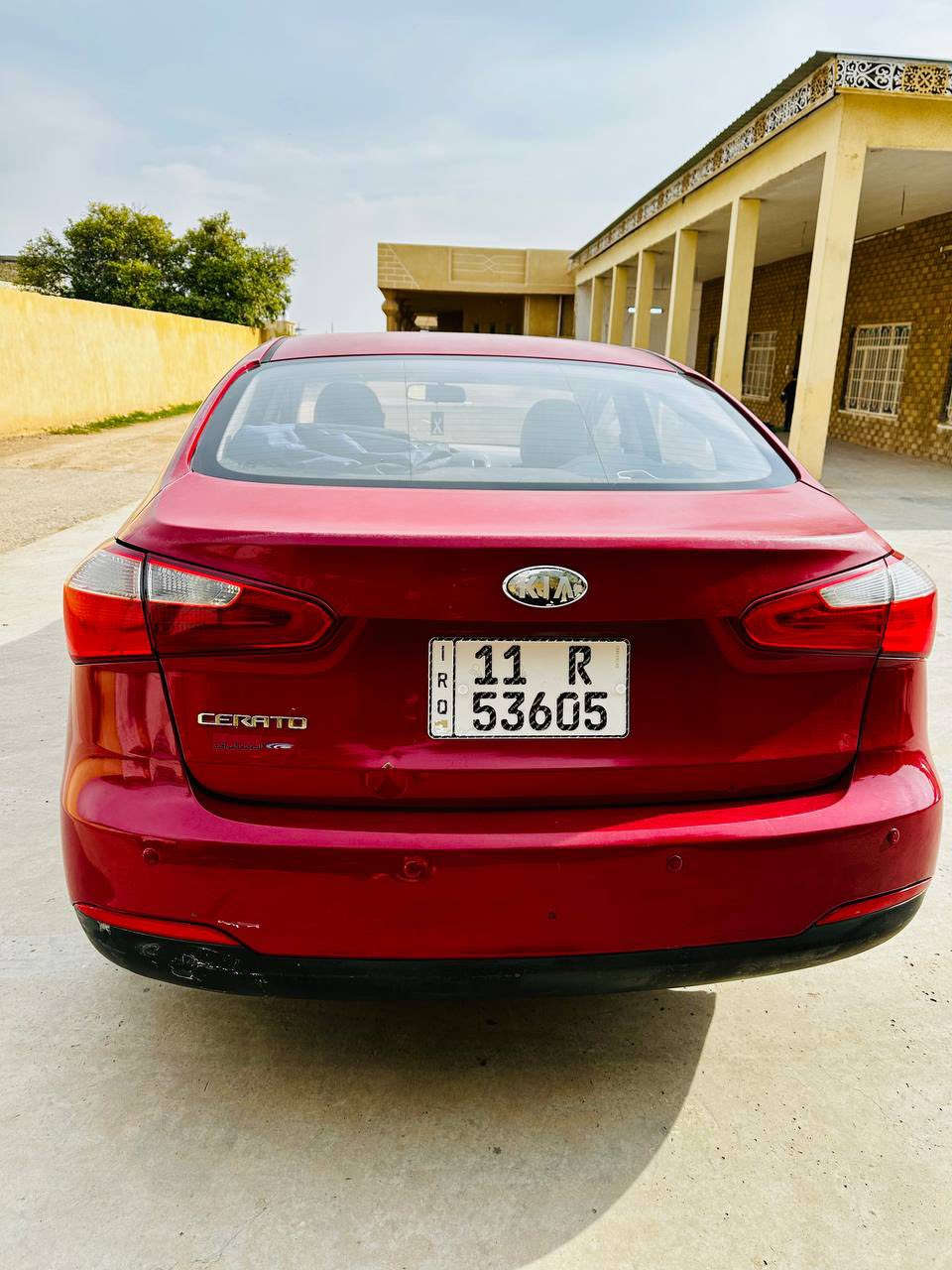 السلام عليكم 
سيراتو 2013 
وارد خليجي 
صبغ فقط بنيد
بدون دواخل
ماشية 170
سياره جاهزة
السعر 118$
المكان بغداد المنصور 
***********
