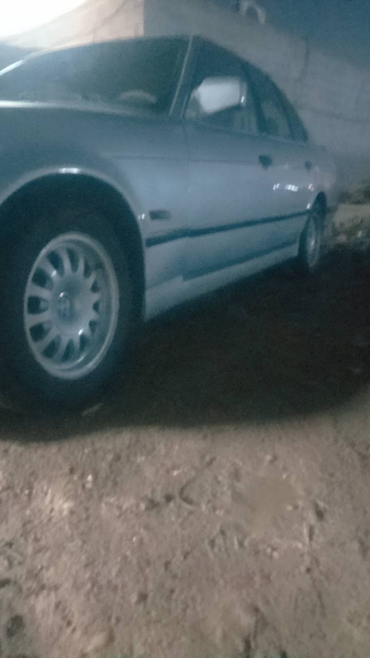 السلام عليكم بيئم دبليو موديل واحد90 رقم بغداد انكليزي/525مسكر كير اوتوماتيك السعر  38/مكاني بغداد بسماية/تاريخ النشر شهر الثالث يوم 4 بل شهر الساعه واحدة الضهر/
***********
